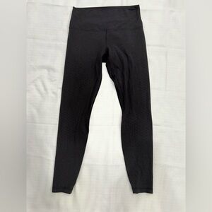 Lululemon High rise Black Leggings gradient geo emboss black